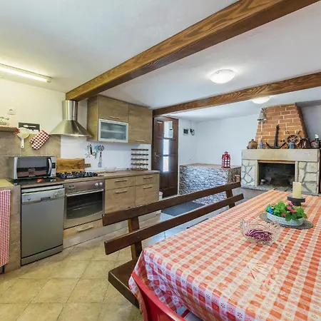 Holiday home Lovely In With House Sea View