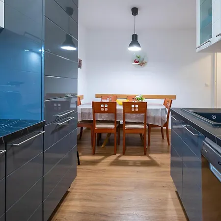 Lovely In With House Sea View Holiday home