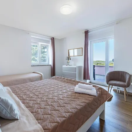 Lovely In With House Sea View *